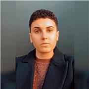 Ciao, mi chiamo Giulia e sono Laureata in Management dell'Informazione e Comunicazione Aziendale con un Master in Business Administration e attualmente studentessa al secondo anno di Scienze Giuridiche per L'Investigazione, la Criminalità e la Sicurezza e